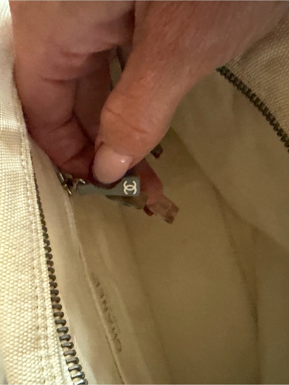 Authentic CHANEL Quilted Cream Top-Handle Bowling Bag - Picture 9 of 10